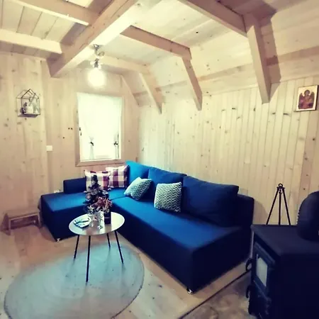 Nase Malo Selo-jahorina Dvorista