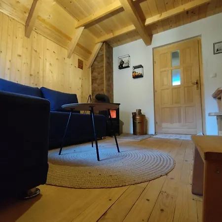 Nase Malo Selo-jahorina * Dvorista